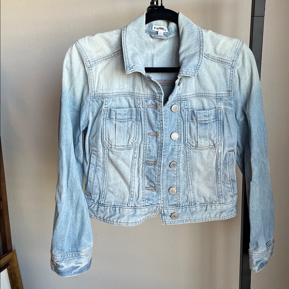 Express Cropped Washed Denim Jacket - Picture 1 of 8